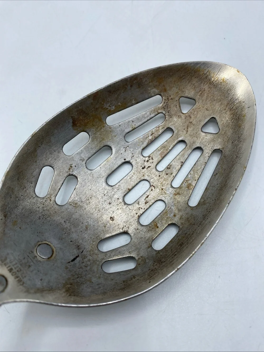 Vintage Ekco Slotted Spoon Utensil 12” Chromium Avocado Handled Metal 1970